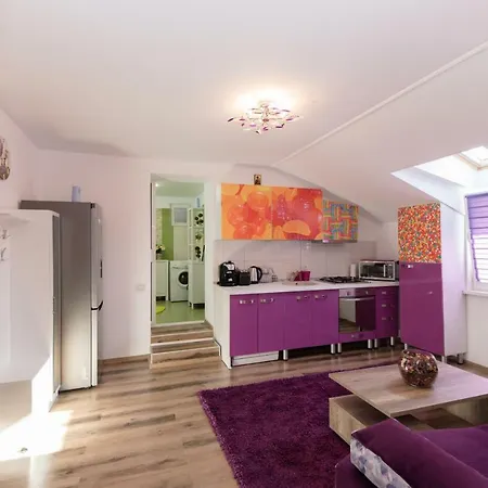 Queen Holiday Apartment Bucureşti Exterior foto